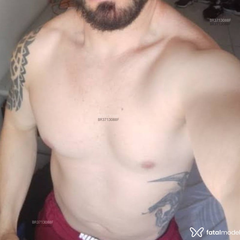Acompanhante Leandro - Feed