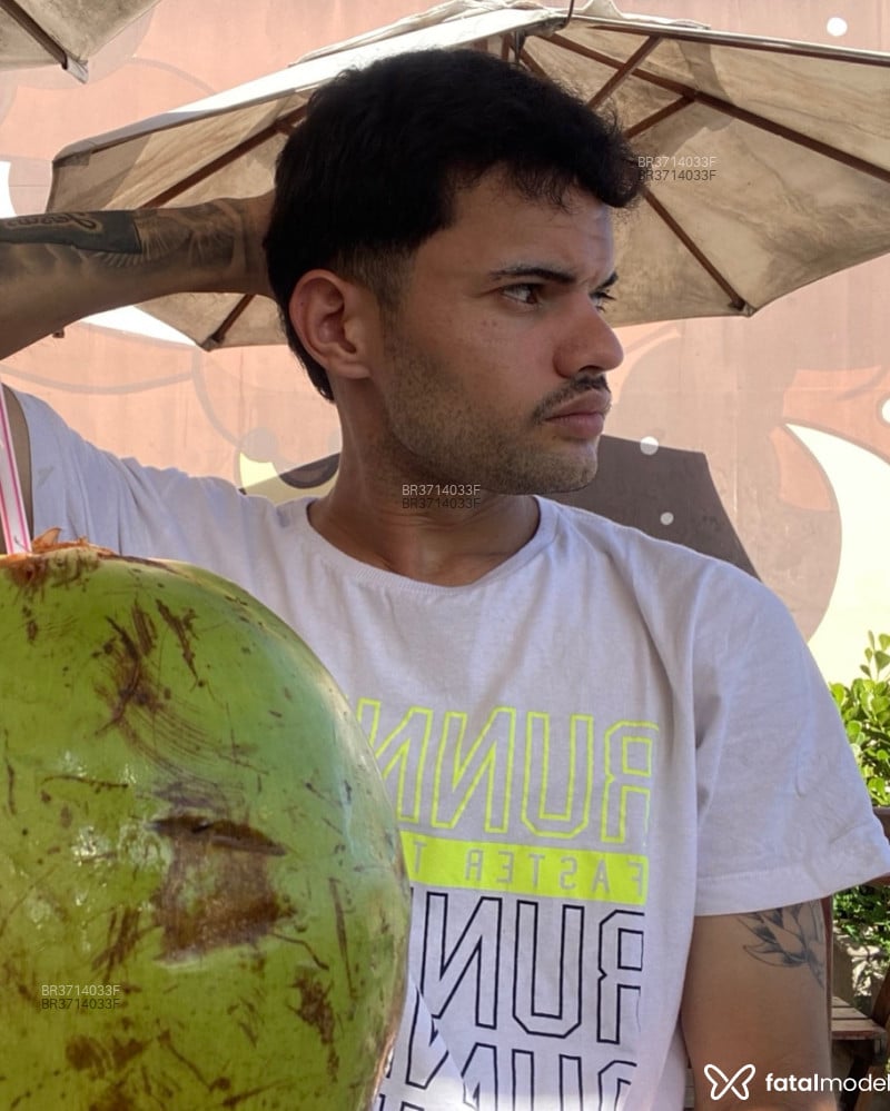 Acompanhante Mateu - Feed