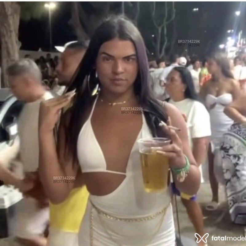 Acompanhante Gabrielly Coutin - Feed