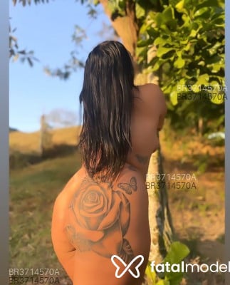 Acompanhante Mirella - Feed
