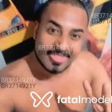 Acompanhante Renan Rocha - Feed