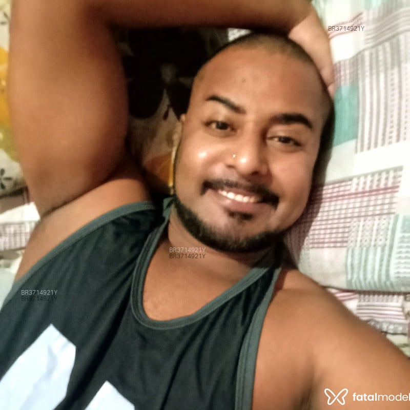 Acompanhante Renan Rocha - Feed