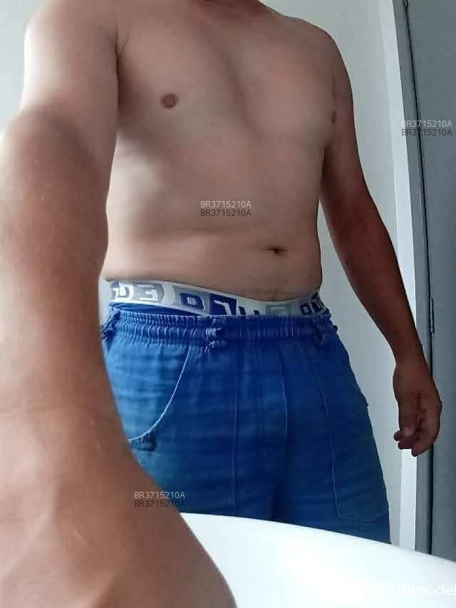 Acompanhante Diego - Feed