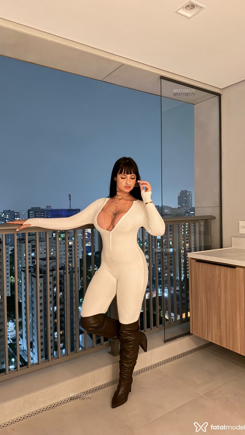 Acompanhante Rafaela Novaes - Feed