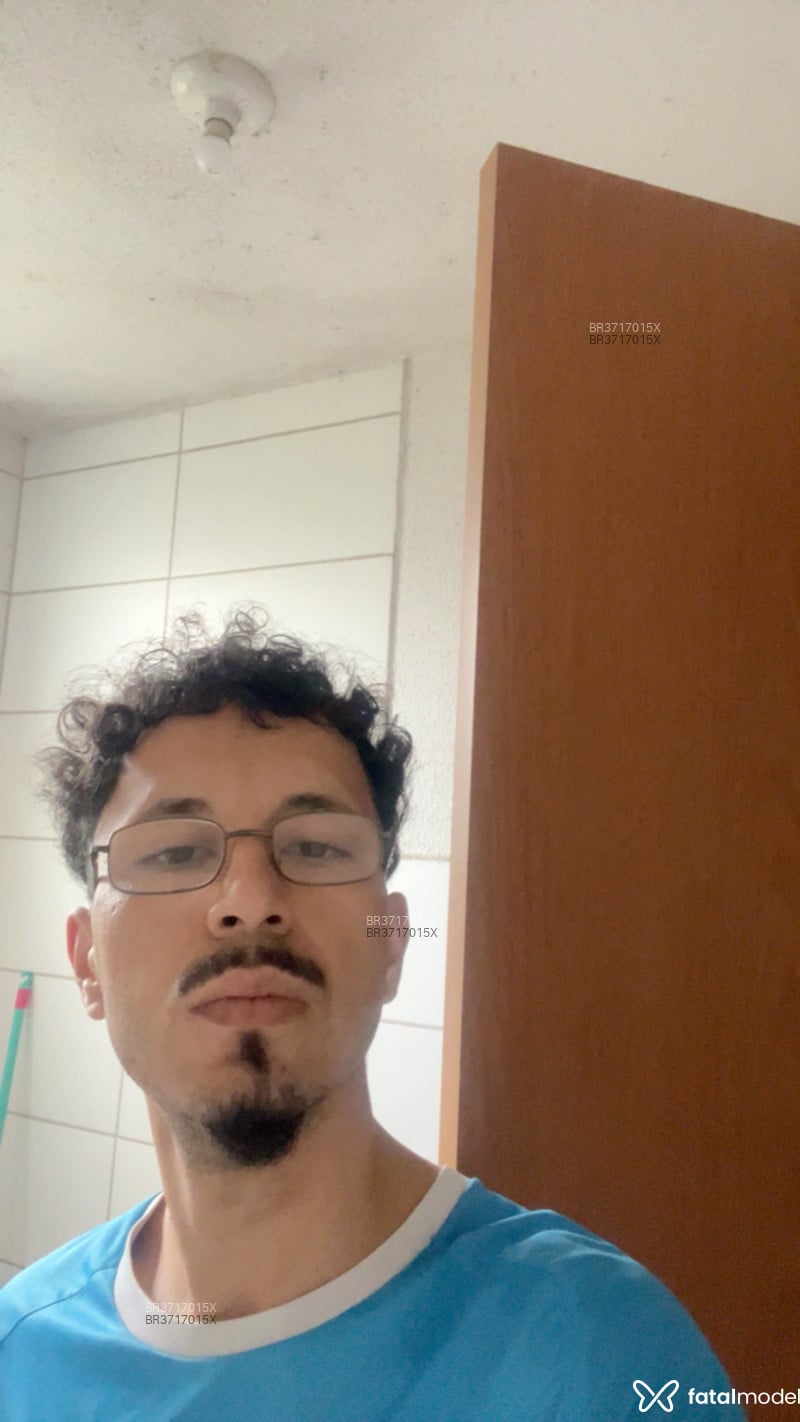 Acompanhante Fernando - Feed