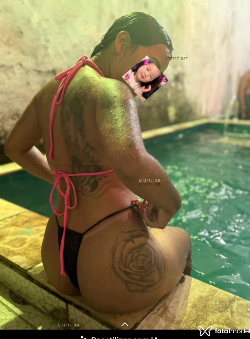 Acompanhante Emilly - Feed