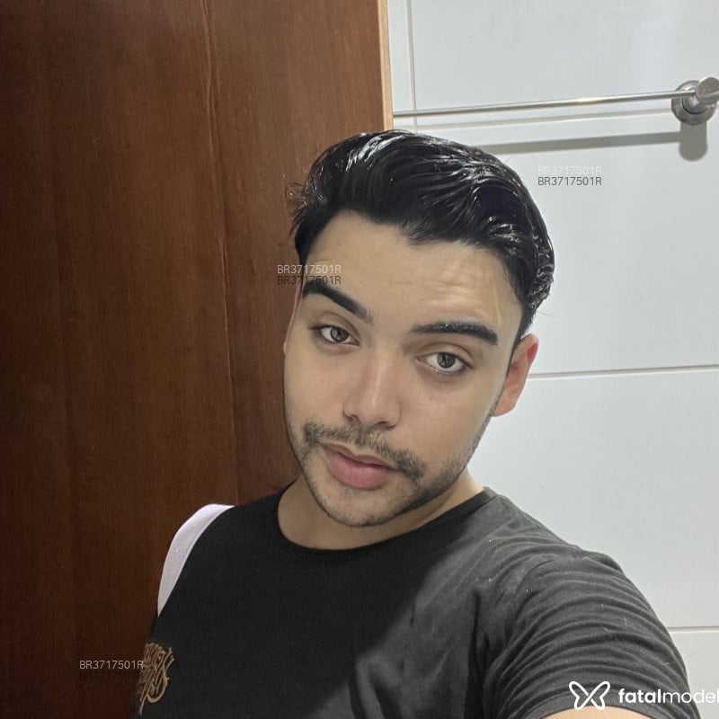 Acompanhante Cris Alves - Feed