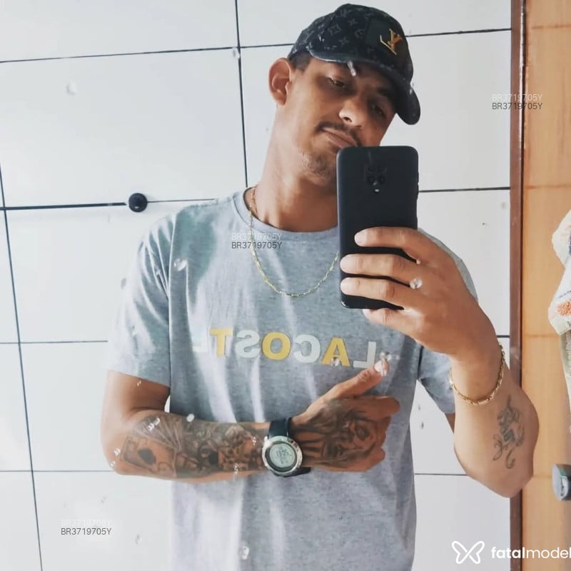 Acompanhante Henriqueseu - Feed