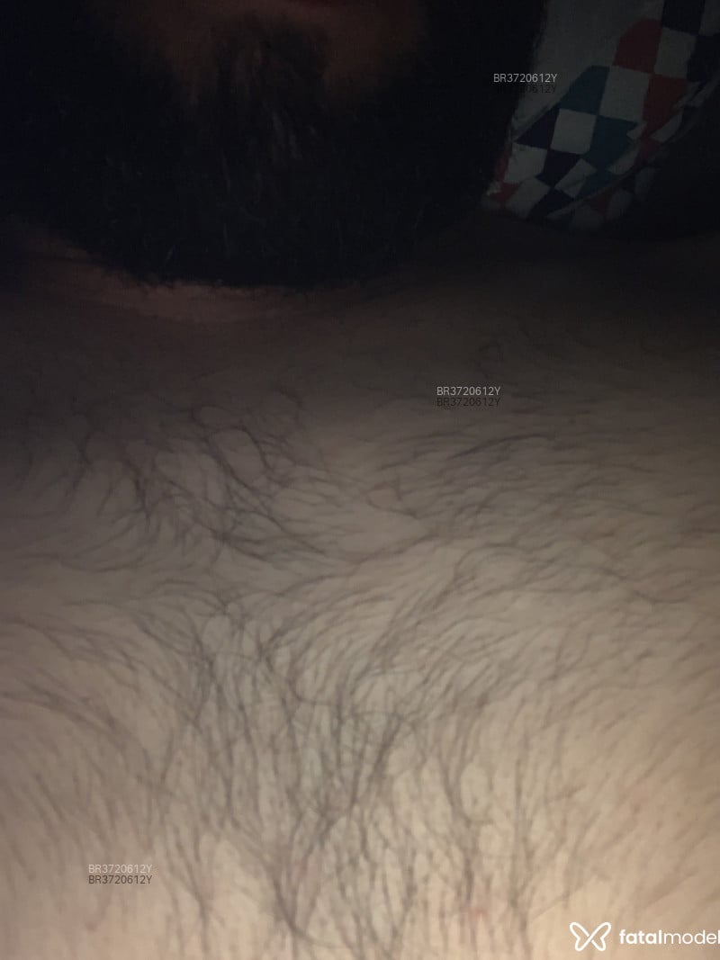 Acompanhante Lucas - Feed
