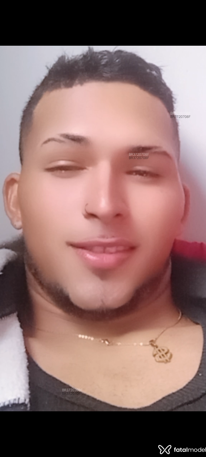 Acompanhante Gabriel - Feed