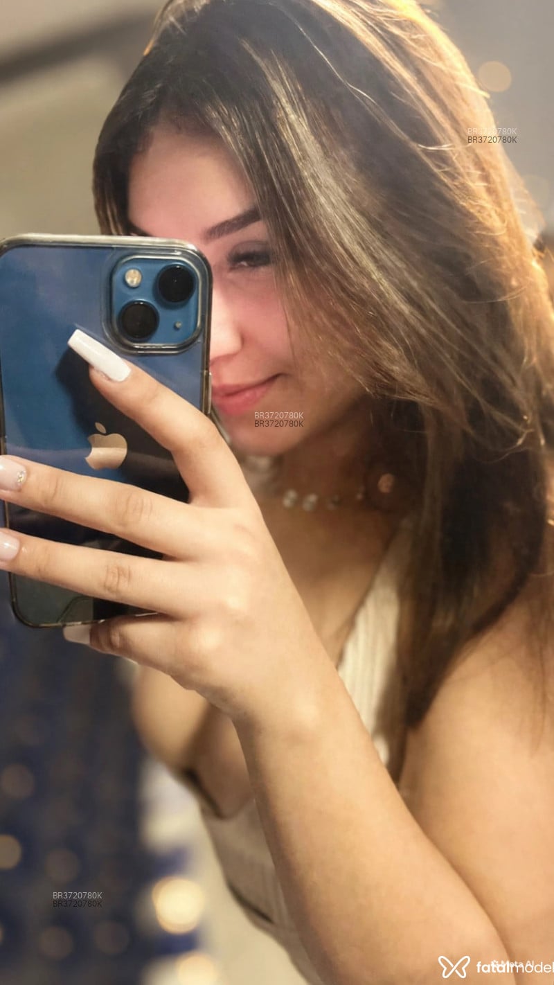Acompanhante Nicole - Feed