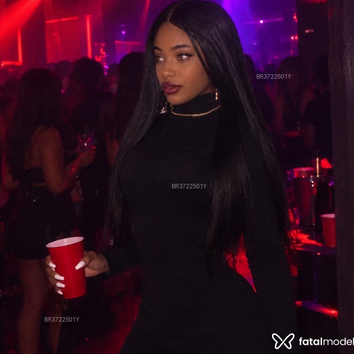 Acompanhante Ebony Rodrigues - Feed