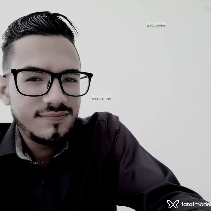 Acompanhante Enzo Martins - Feed