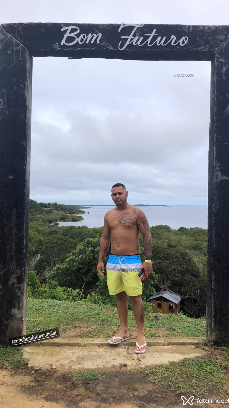 Acompanhante Matheus - Feed