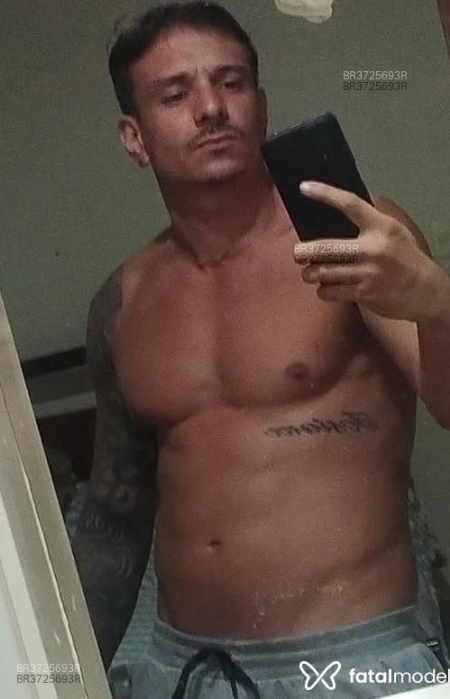 Acompanhante Henrique - Feed