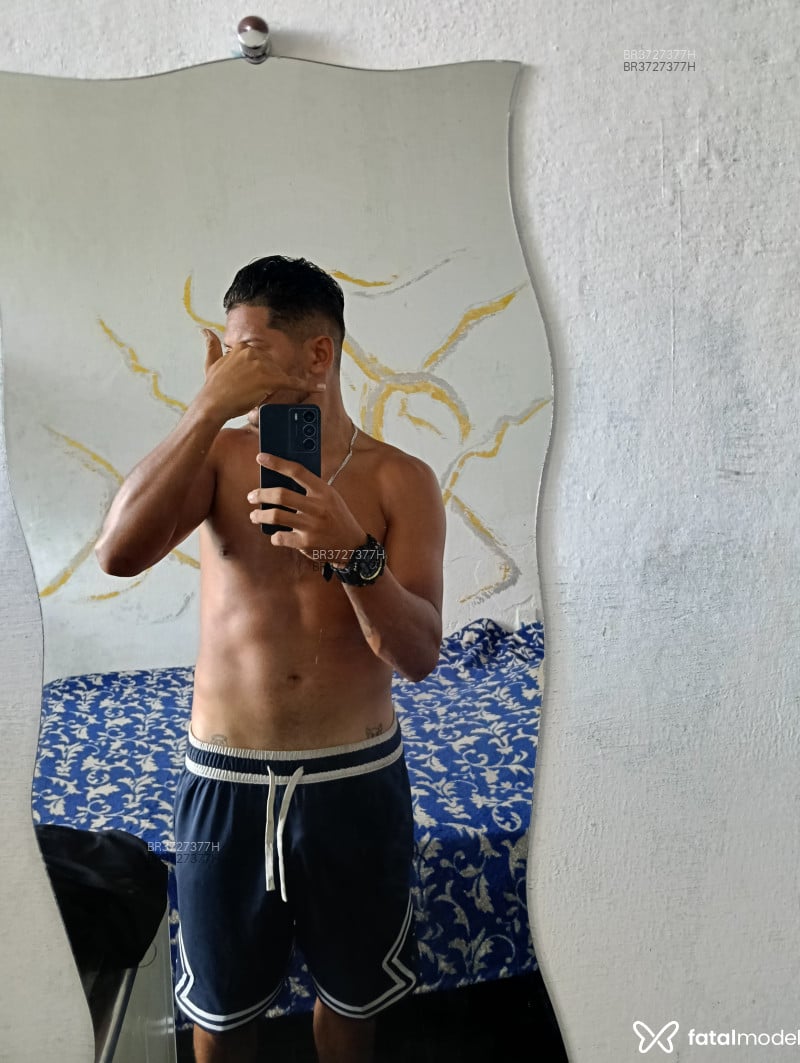 Acompanhante Menezes - Feed