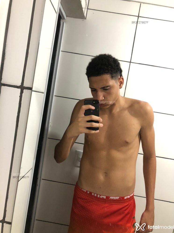 Acompanhante David Neres - Feed