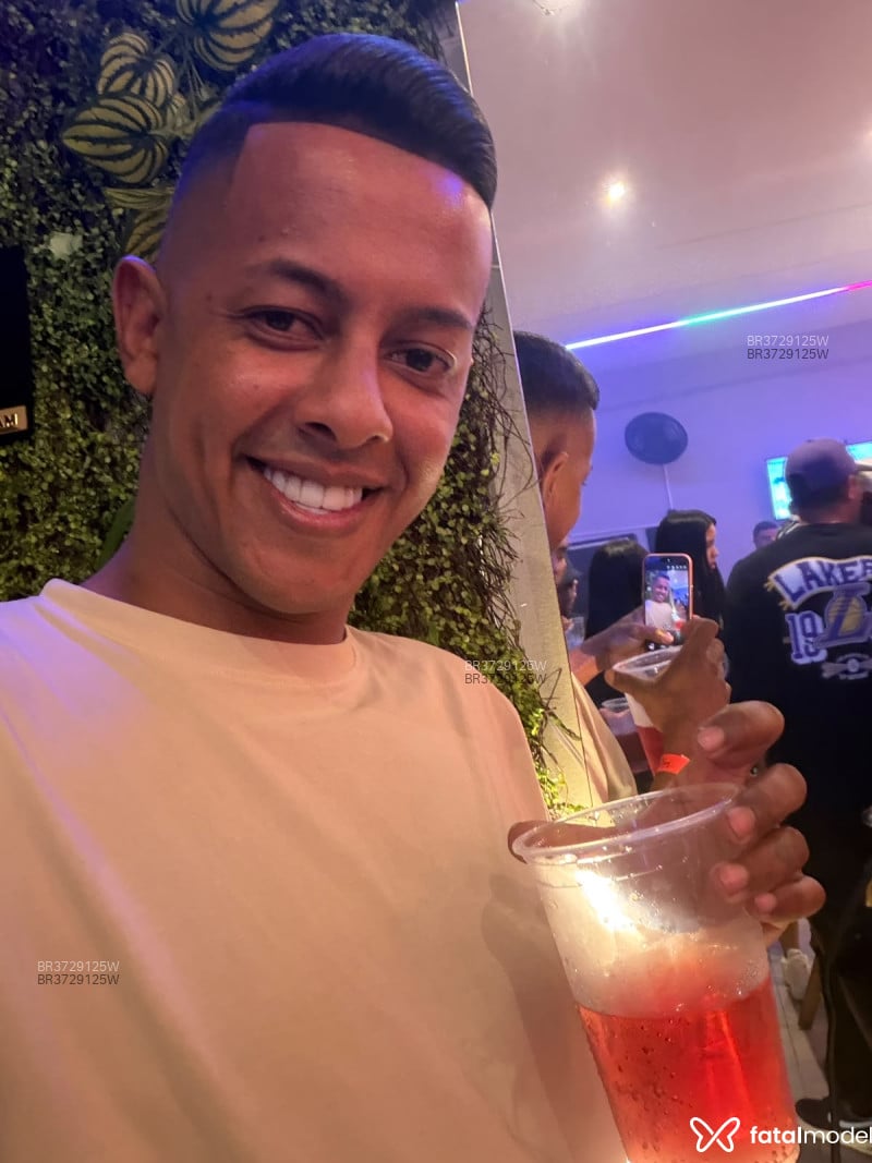 Acompanhante Billy Jhow - Feed