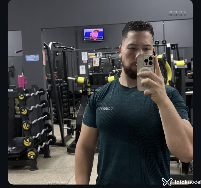 Acompanhante Junio - Feed
