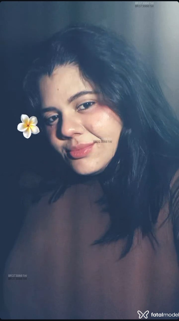 Acompanhante Victoria - Feed