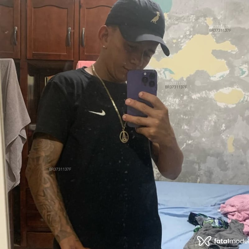 Acompanhante Gustavo - Feed
