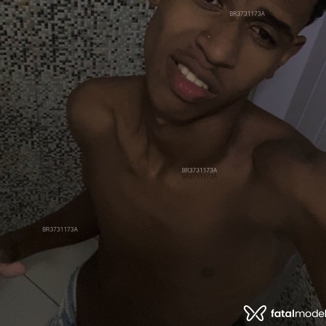 Acompanhante Vitor - Feed