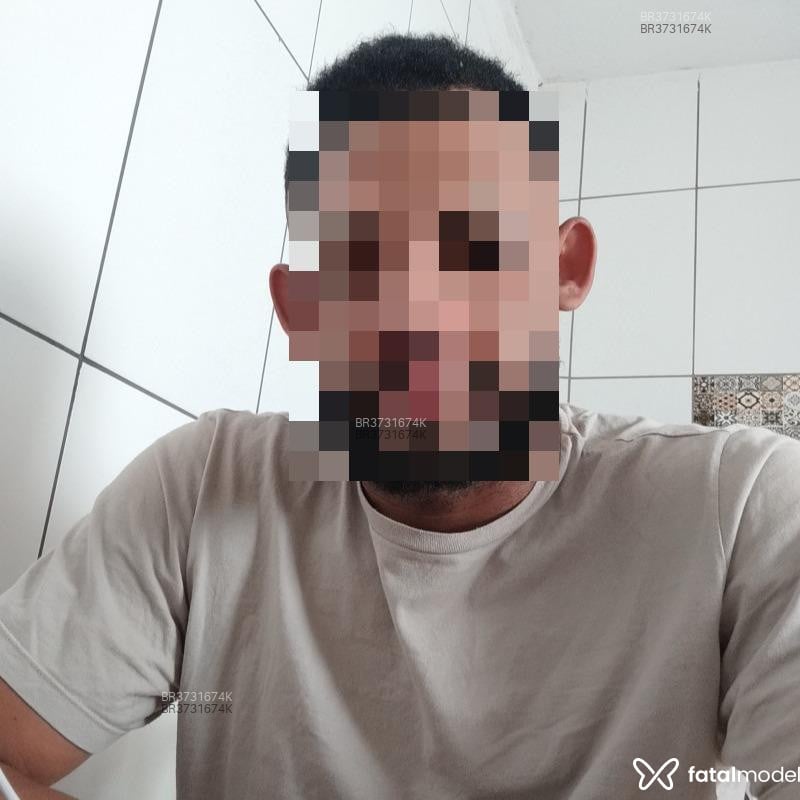 Acompanhante Vinícius - Feed