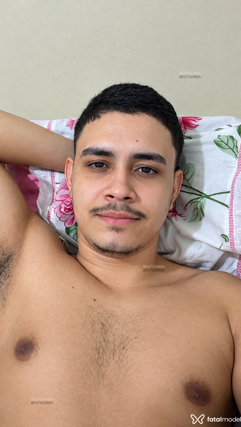 Acompanhante Miguel Correia - Feed