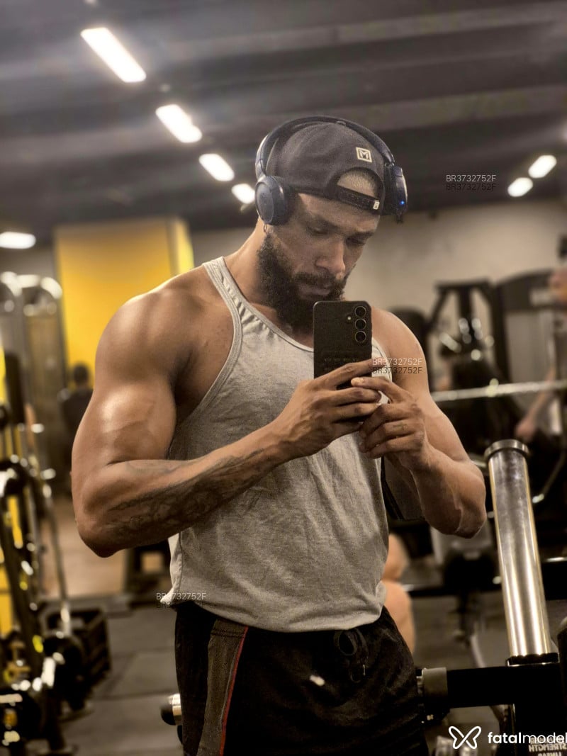 Acompanhante Jefferson - Feed