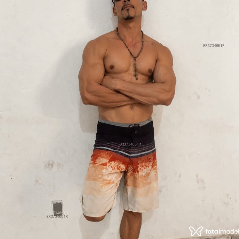 Acompanhante Giovanni - Feed