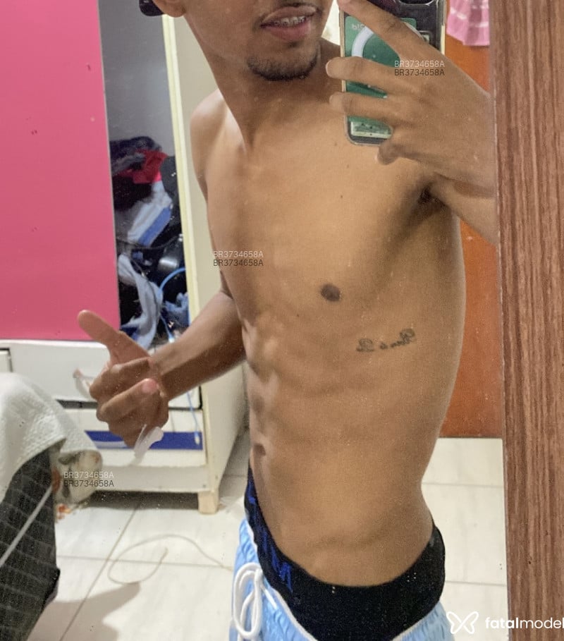 Acompanhante Júlio Henrique - Feed