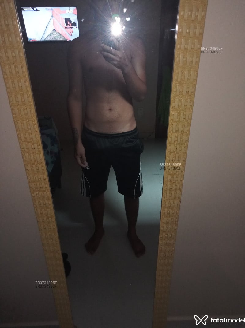 Acompanhante Vinícius - Feed