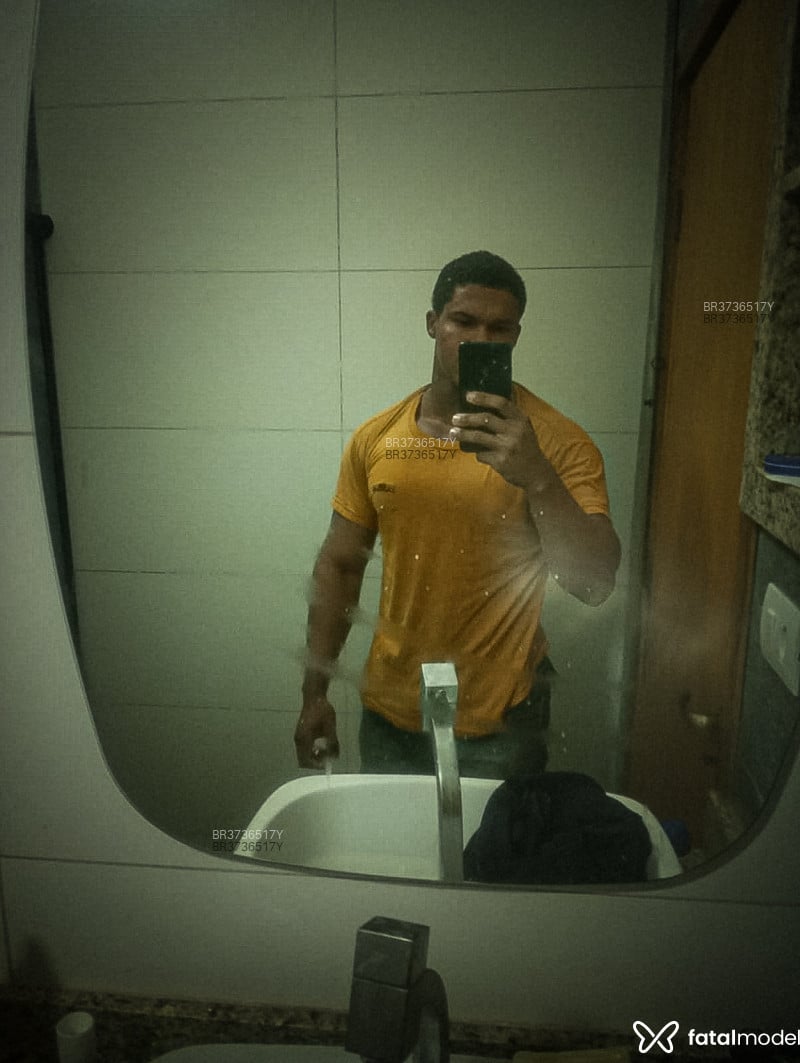 Acompanhante Boyfantasy - Feed