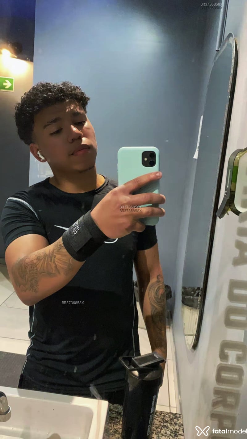 Acompanhante Moreninho - Feed