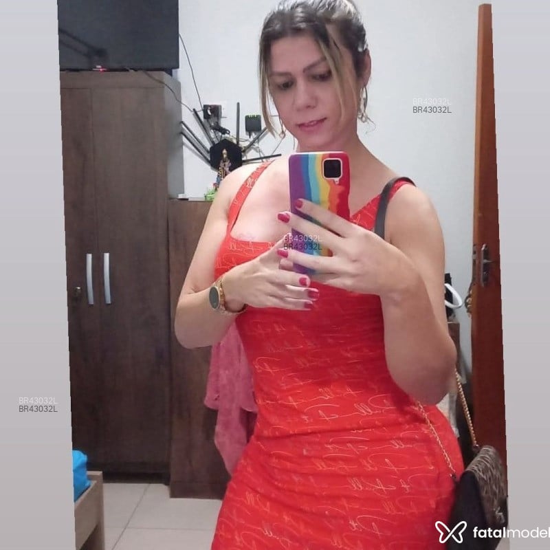 Acompanhante Adriana - Feed