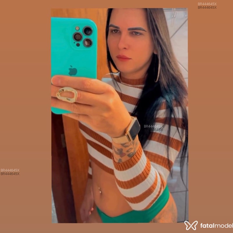 Acompanhante Carlinha - Feed