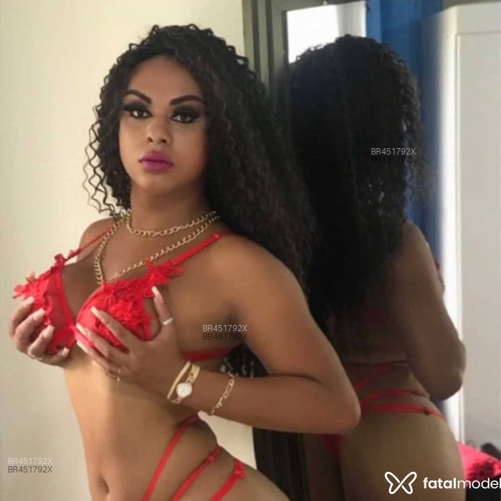Acompanhante Antonella - Feed