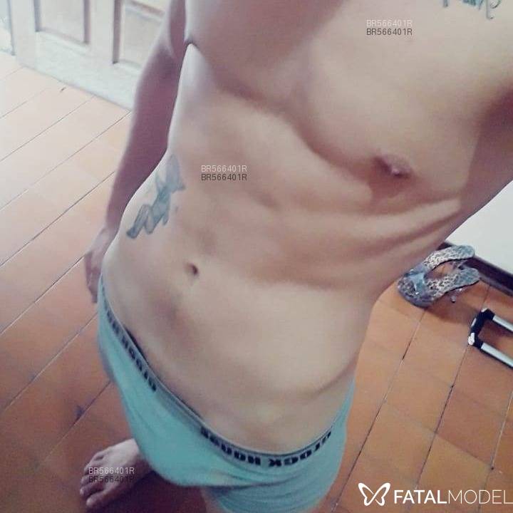 Acompanhante Cauê Ramos - Feed
