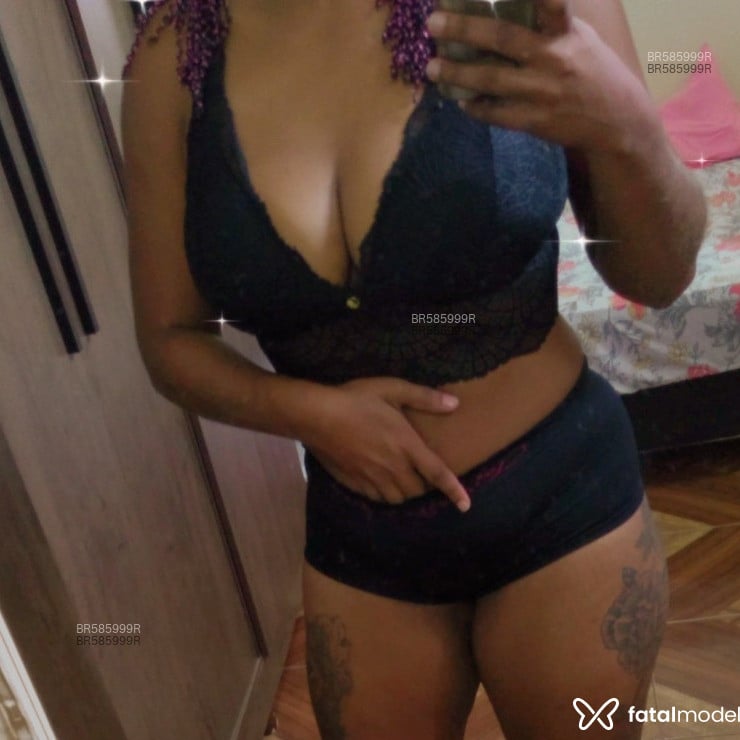 Acompanhante Nicoly - Feed