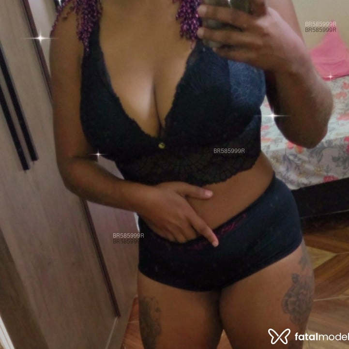 Acompanhante Nicoly - Feed