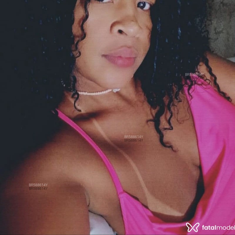 Acompanhante Cristal Oliveira - Feed