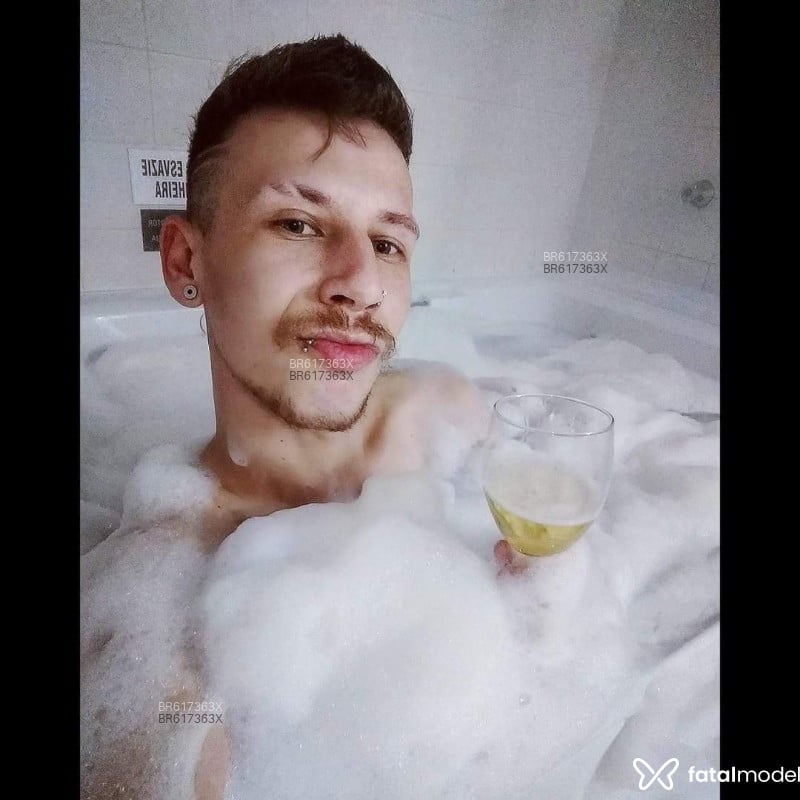Acompanhante Boquinhaa - Feed