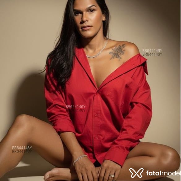 Acompanhante Naty - Feed