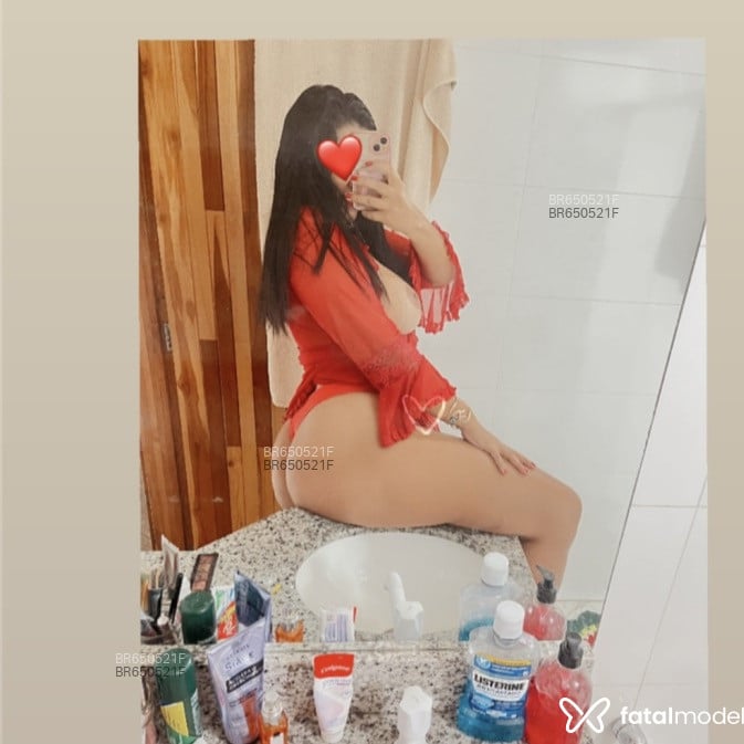 Acompanhante Mirella - Feed