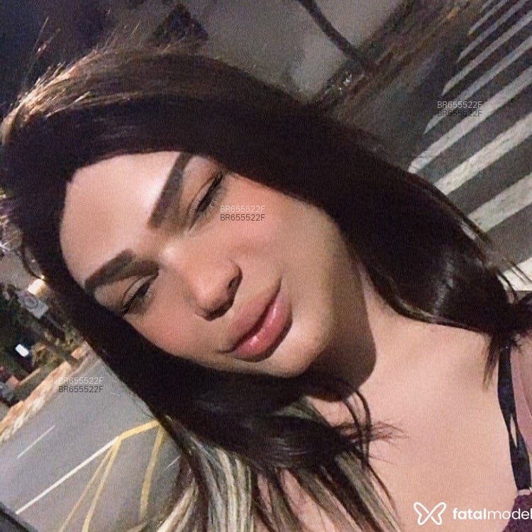 Acompanhante Mirella transex - Feed