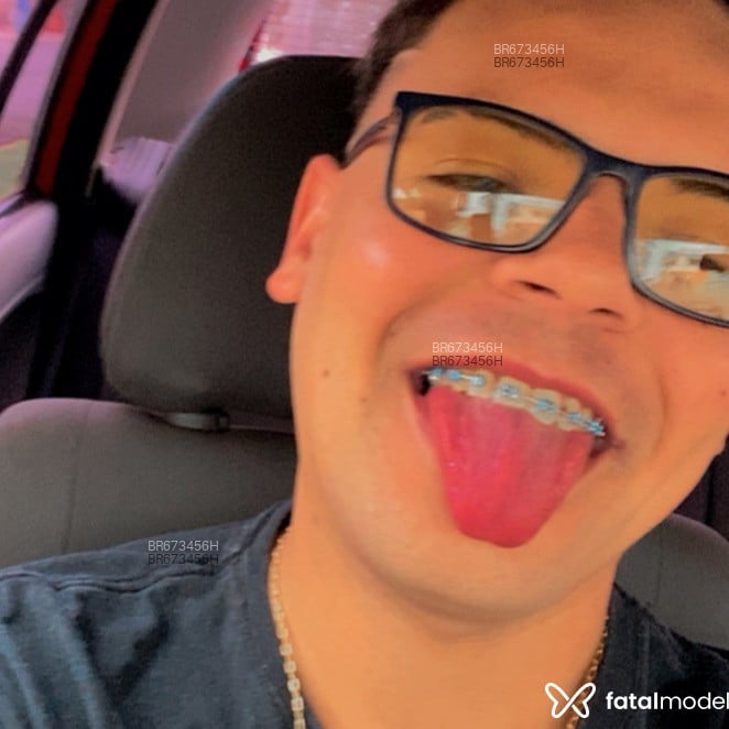 Acompanhante Gustavo - Feed