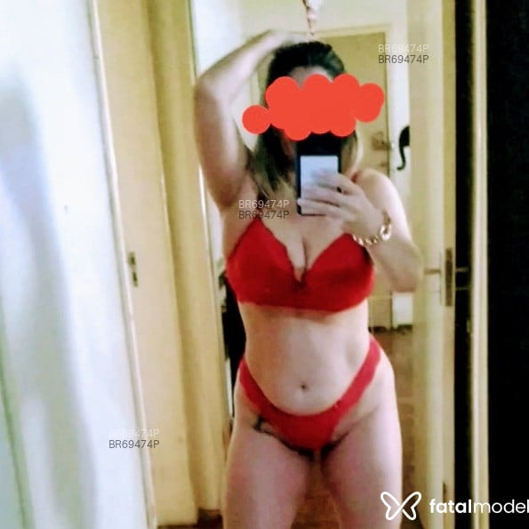 Acompanhante Nicole - Feed