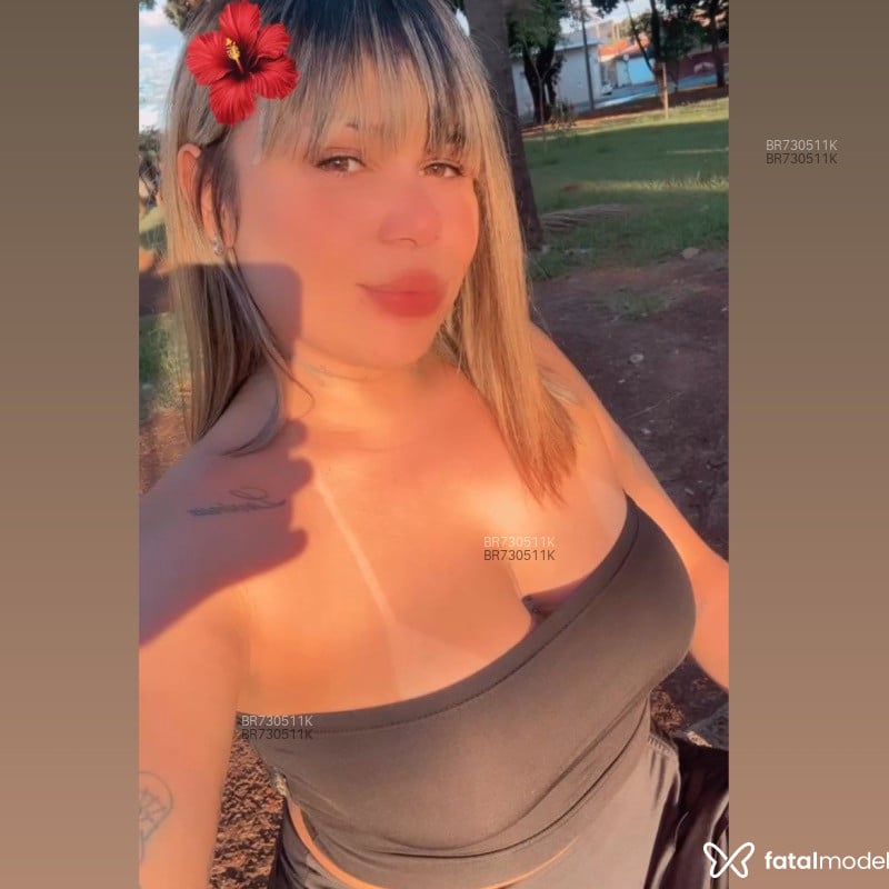 Acompanhante Babi Mendes - Feed