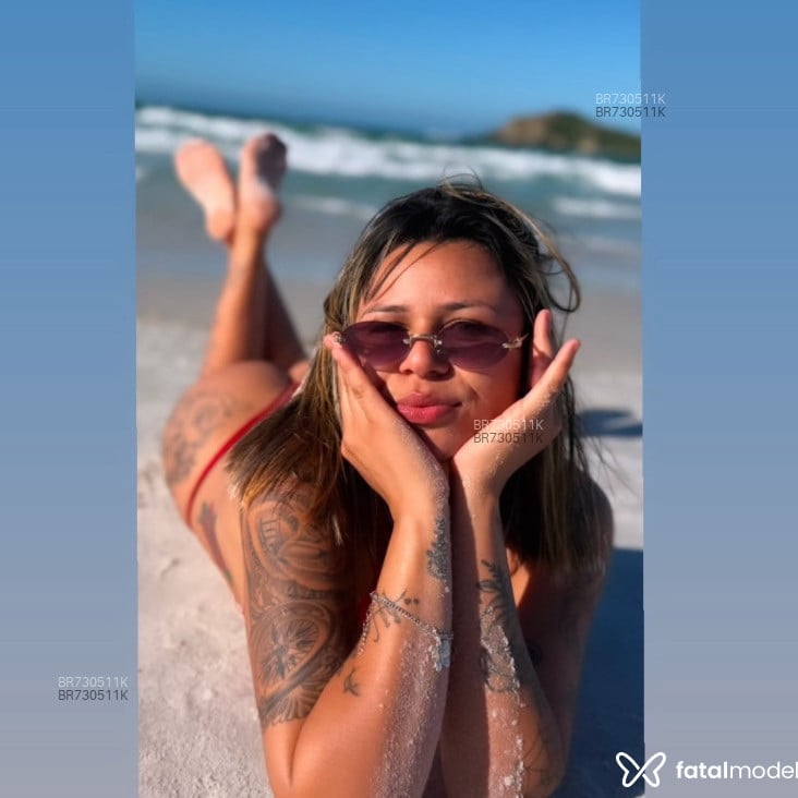 Acompanhante Babi Mendes - Feed