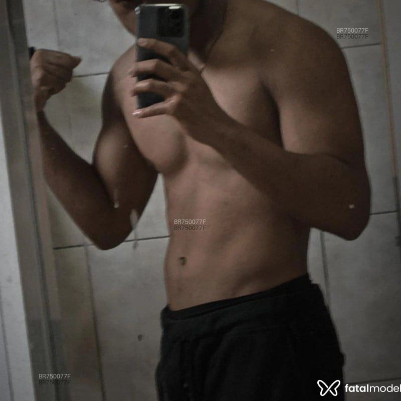 Acompanhante Luiz Miguel - Feed